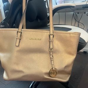 Michael Kors Gold Jet Set Bag